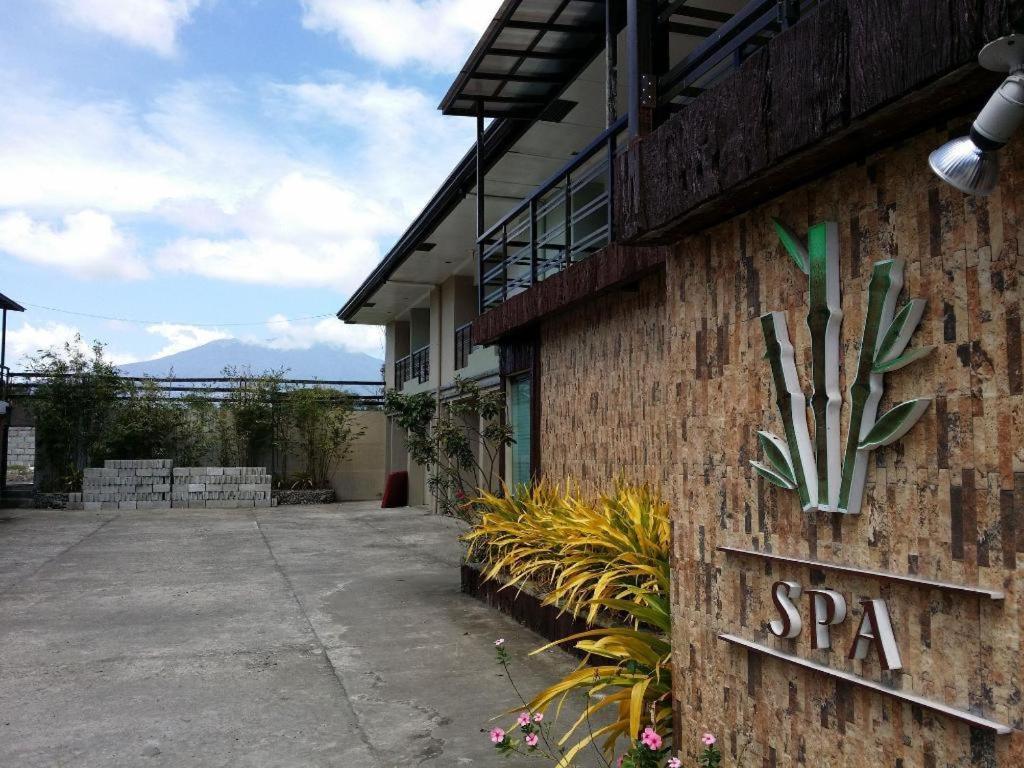 Quezon Premier Hotel Lucena Exterior foto