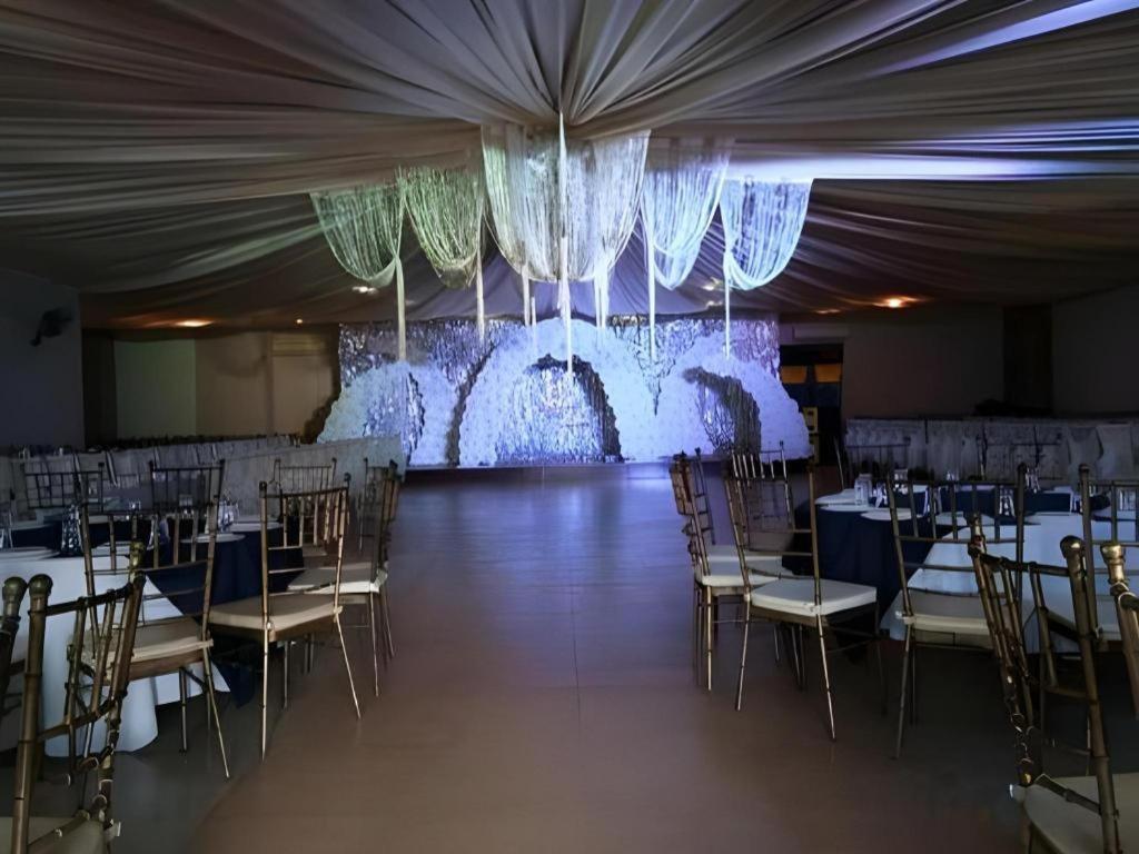 Quezon Premier Hotel Lucena Exterior foto